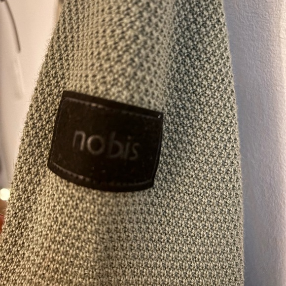 Nobis Women’s Full Zip Sweater - Hybrid Knit - Picture 2 of 3